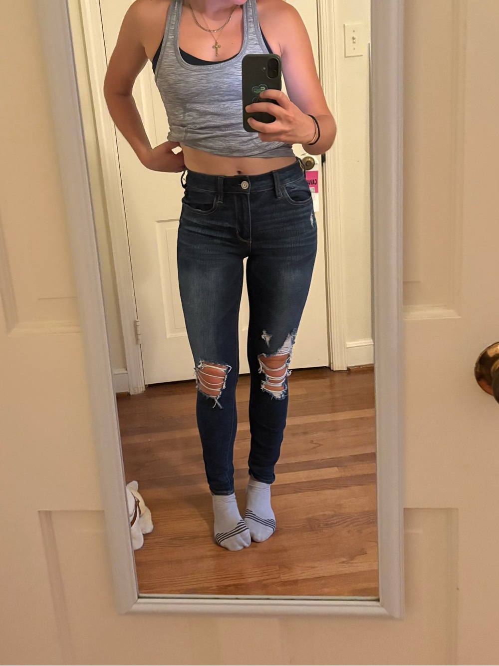 American Eagle Outfitters Dark Wash Distressed Skinny Jeans - Picture 2 of 4